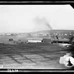 HStAS M 700--1_Nr. 126_ : Böblingen, Flugplatz mit Flugzeughallen (Landaufnahme) (Luftaufnahmen)