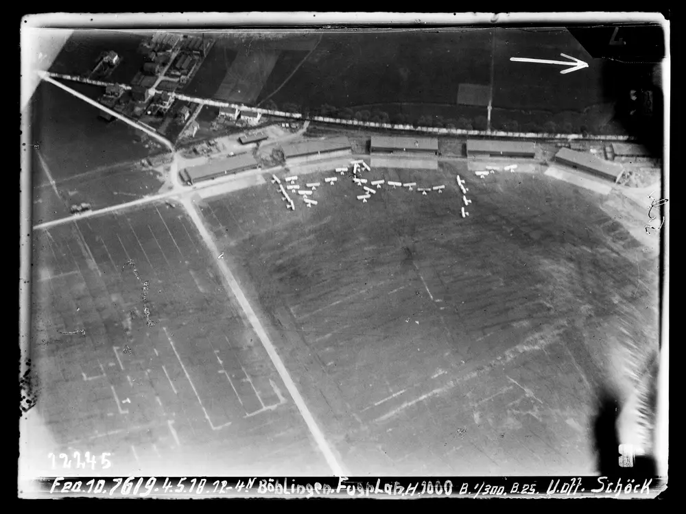 HStAS M 700--1_Nr. 163_ : Böblingen, Flugplatz (Luftaufnahmen)