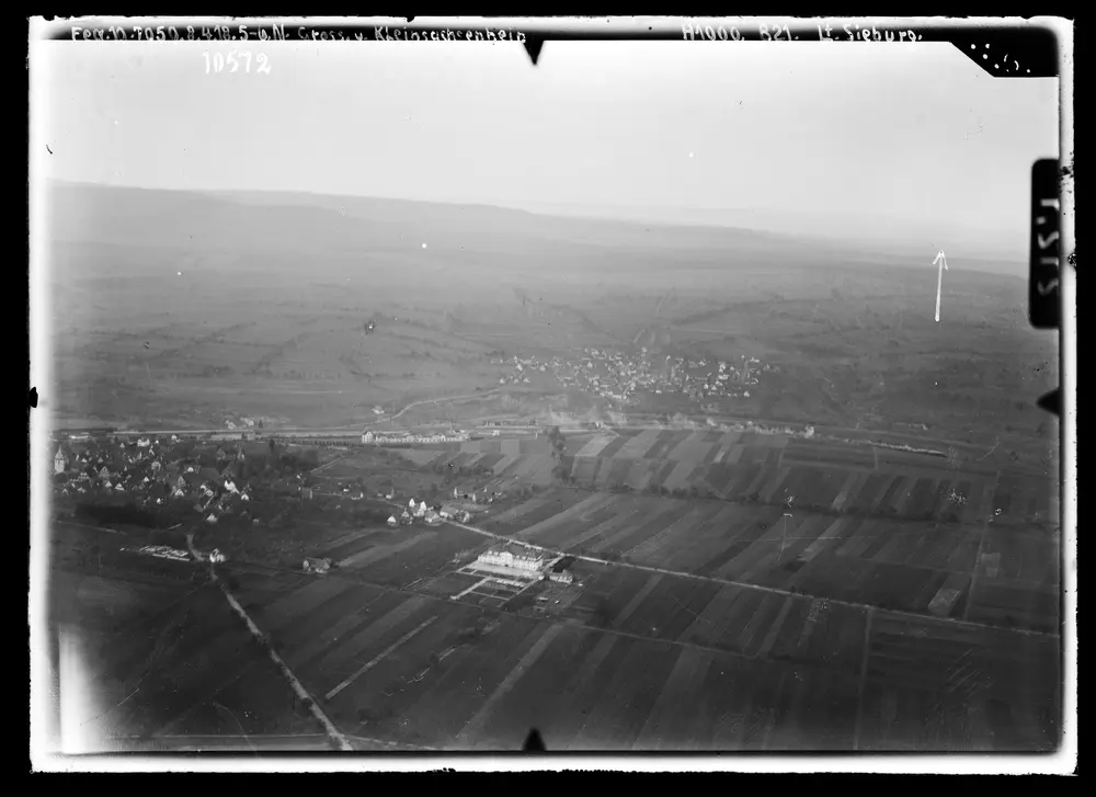 HStAS M 700--1_Nr. 490_ : Sachsenheim, Großsachsenheim (Kr. Ludwigsburg) (Luftaufnahmen)